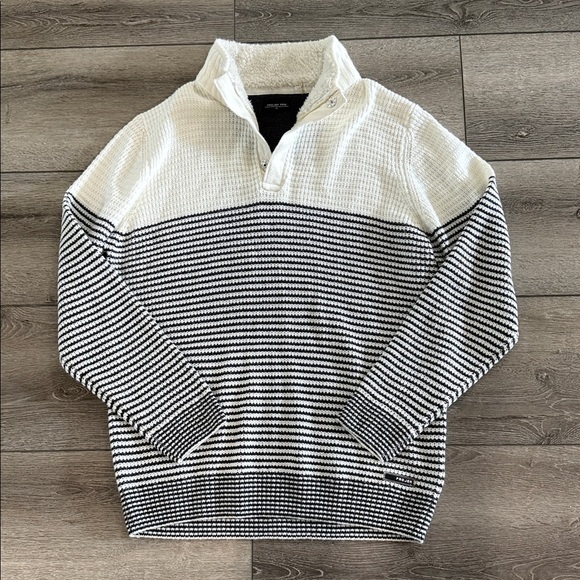 Projek Raw textured neck snap button pull over long sleeve sweater Size XL - Picture 3 of 5